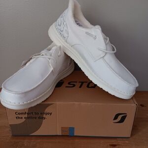 STQ Ease In Loafers Women 9.5 White Canvas Faux Fur Slip On ST2302005 DamagedBox